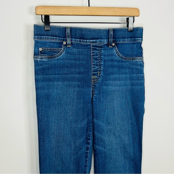 SPANX high rise flare dark wash blue jeans size medium - Picture 3 of 9